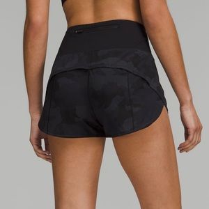 Lululemon High Rise Speed up 2.5 size 6